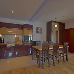 Apartament Monia